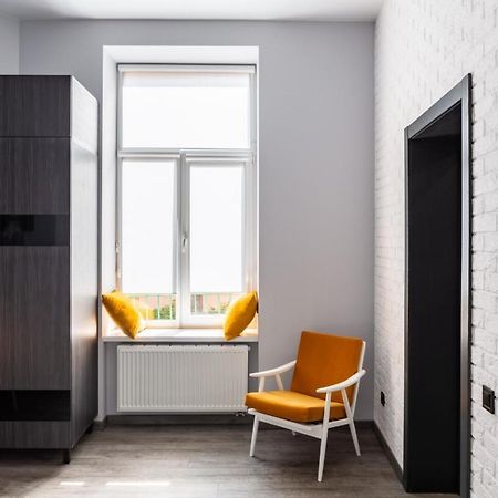 Stylish Apartment In The Center Lviv Exterior foto